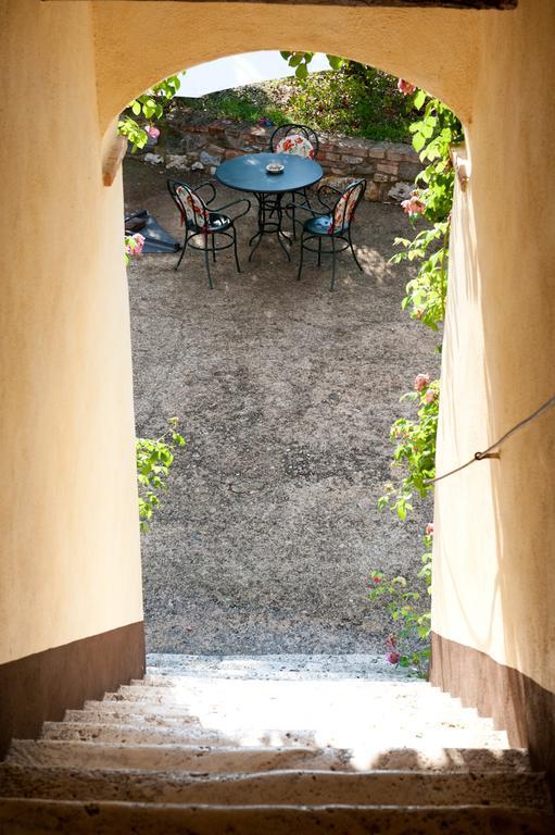 Sarna Residence San Quirico dʼOrcia Екстериор снимка