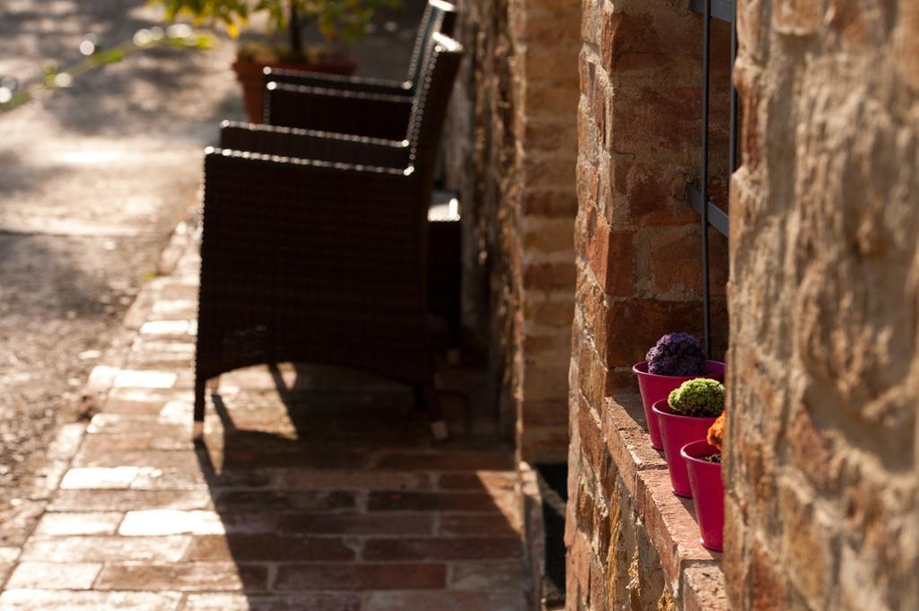 Sarna Residence San Quirico dʼOrcia Екстериор снимка