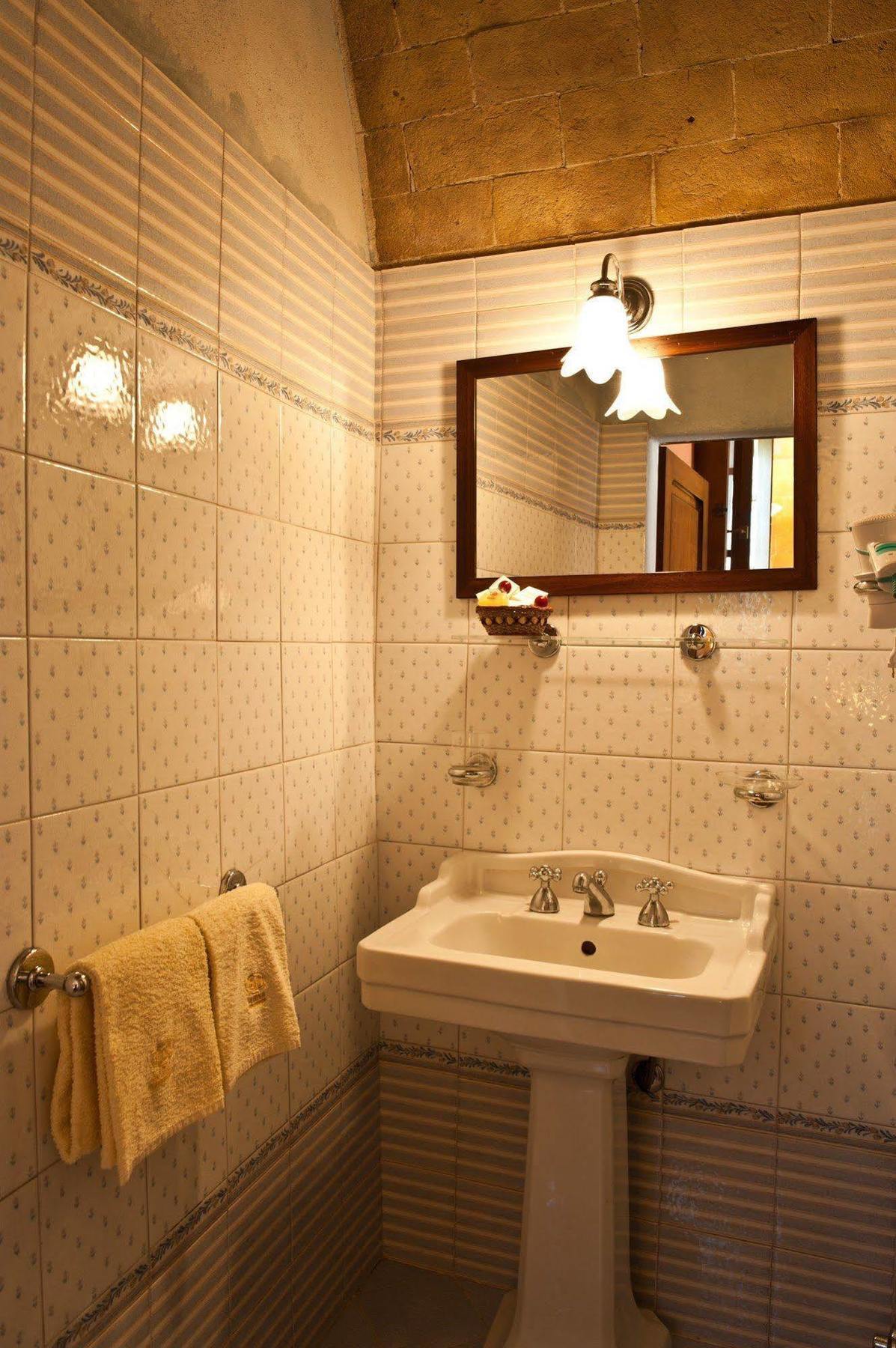 Sarna Residence San Quirico dʼOrcia Екстериор снимка